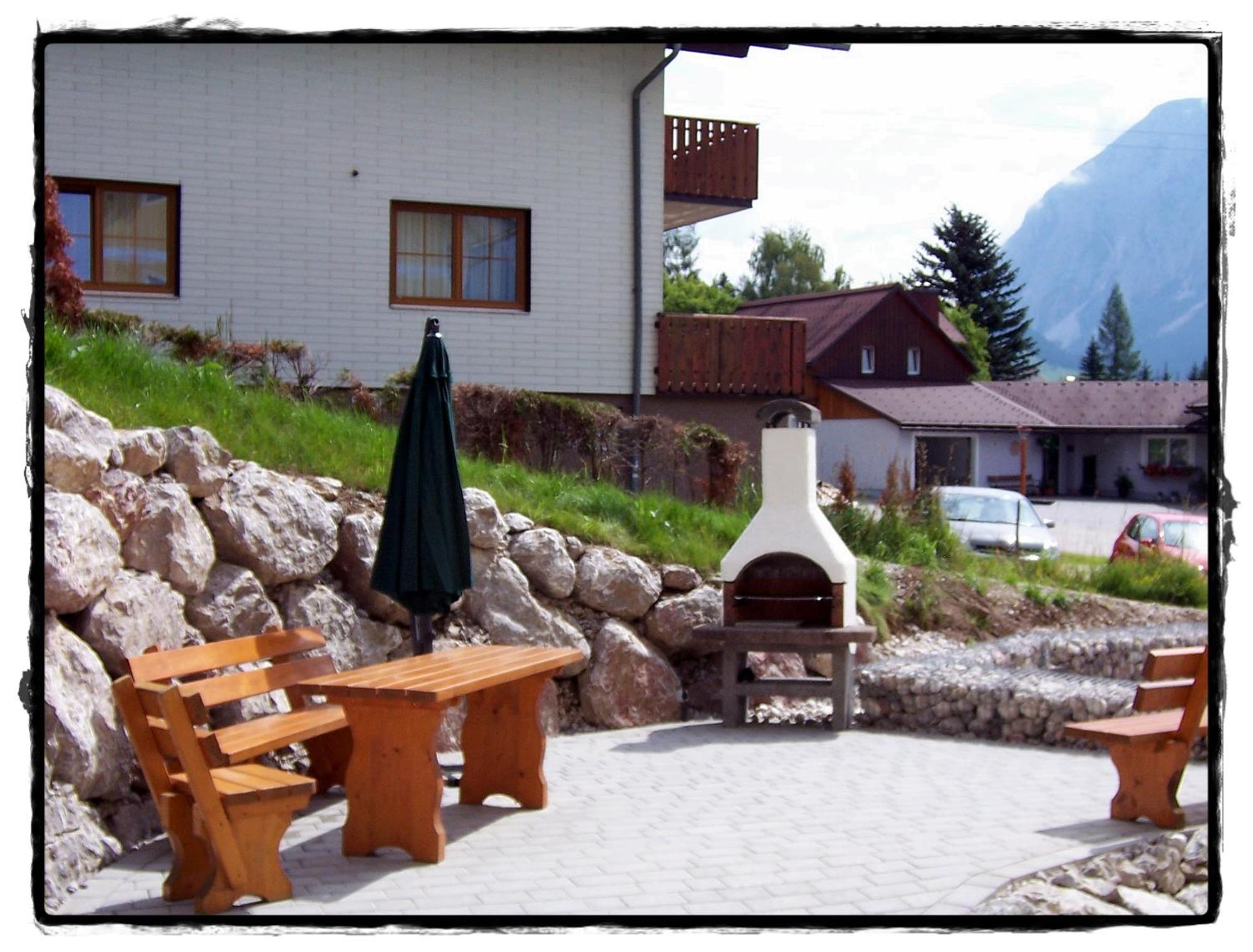Landhaus Jasmin Ausgezeichnet Mit 4 Kristallen - Fw Grimmingblick Bad Mitterndorf Exterior photo